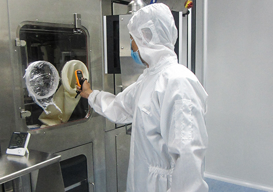 無(wú)塵車(chē)間改造時(shí)要按哪些要求安裝空氣吹淋室？